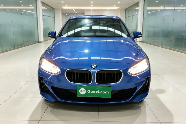 BMW 120i 2020 — фото 2