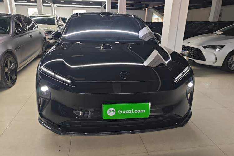 NIO ET5T 2024 — 2