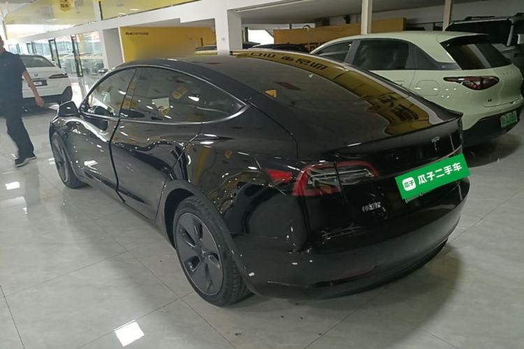 Tesla Model 3 2022 — 4