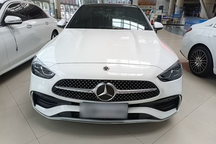 Mercedes-Benz C 260 L 2023 — фото 2