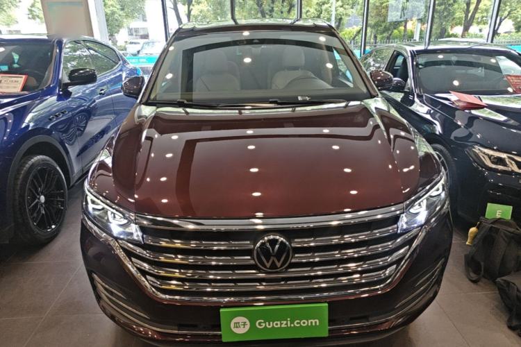 Volkswagen Viloran 2020 — 2