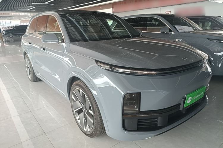 Li Auto L8 2025 — 3
