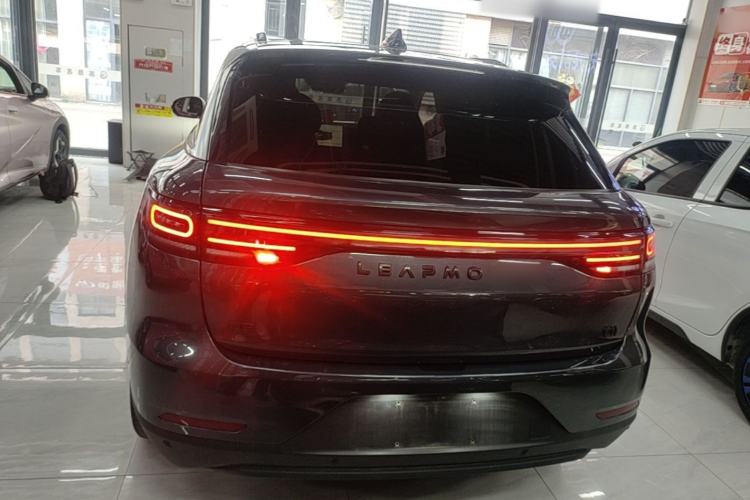 Leapmotor C11 2024 — 5