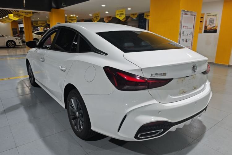 MG MG5 2025 — 4