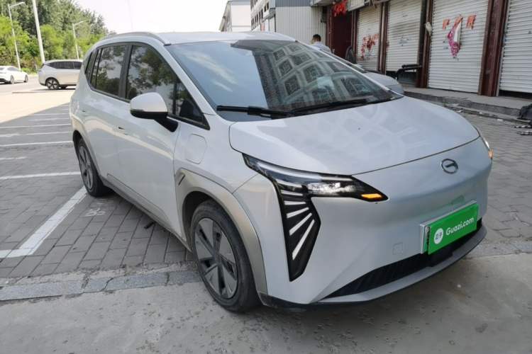 AION AION Y 2023 — 3