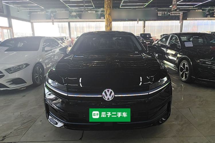 Volkswagen magotan gte plug in hybrid 2026 — фото 2