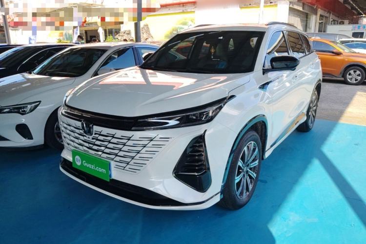 ChangAn CS75 PLUS 2024 — фото 1