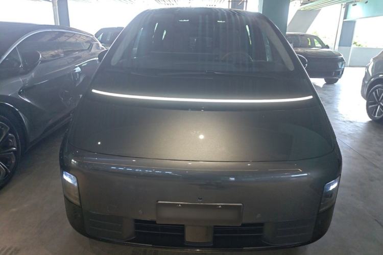 Li Auto MEGA 2025 — 2