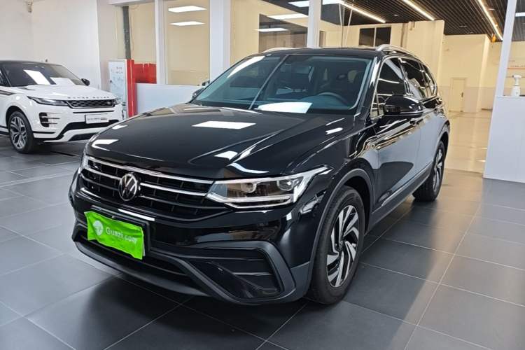 Volkswagen Tiguan L 2025 — фото 1