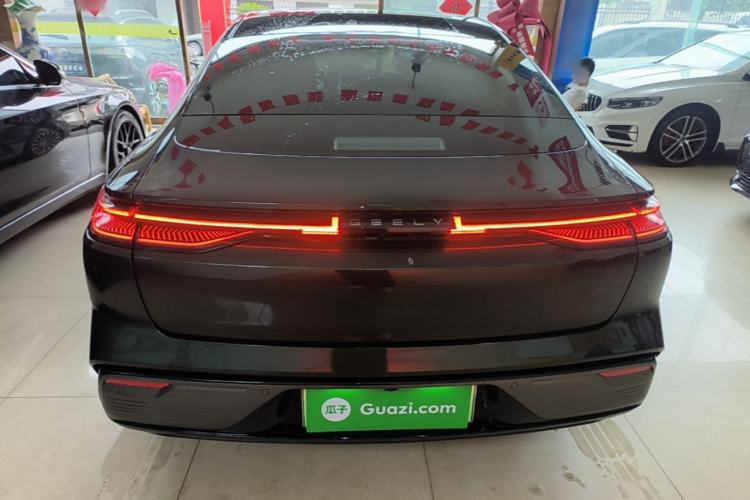Geely Galaxy 8 2025 — 5