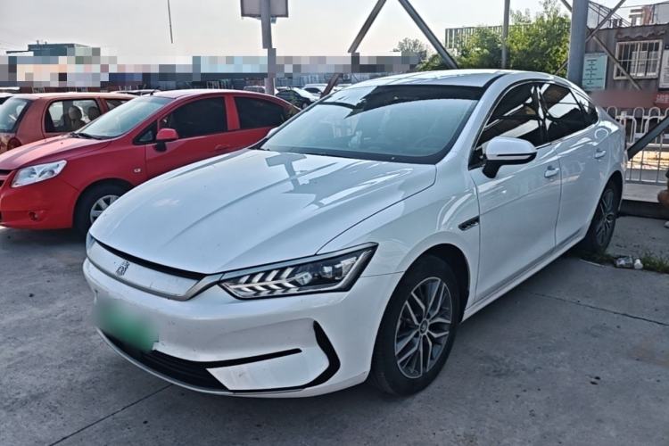 BYD Qin PLUS 2023 — фото 1