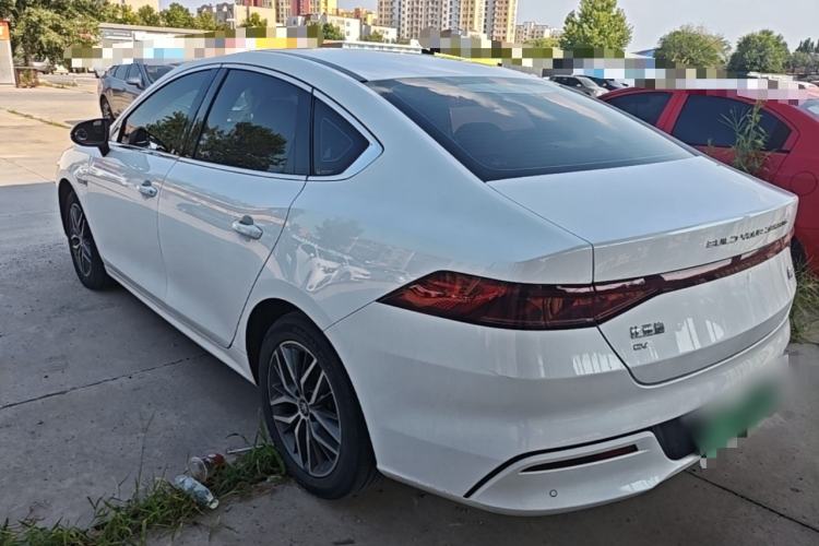 BYD Qin PLUS 2023 — фото 4