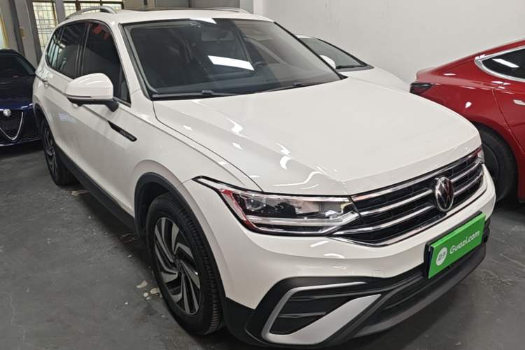 Volkswagen tiguan l 2022 — фото 3