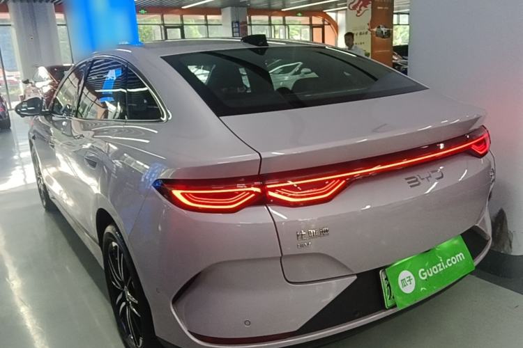 BYD Qin L 2025 — фото 4