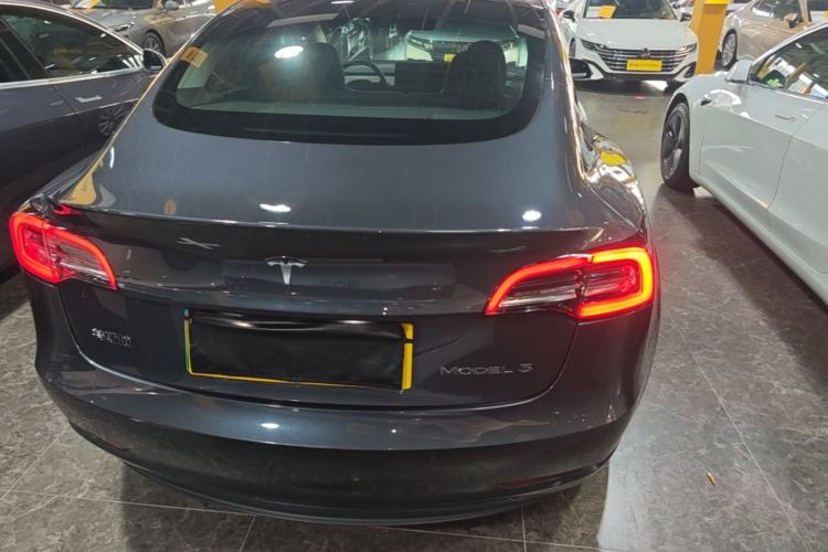 Tesla Model 3 2019 — 5