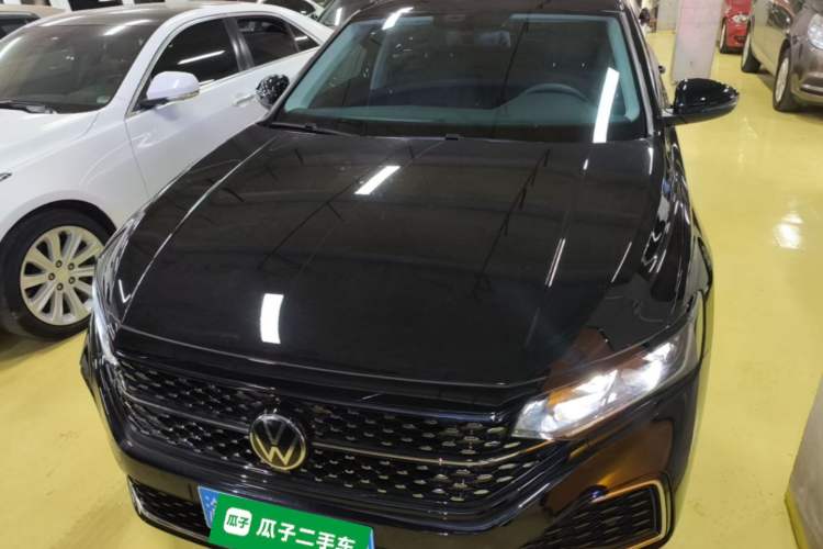 Volkswagen Passat 2026 — 2