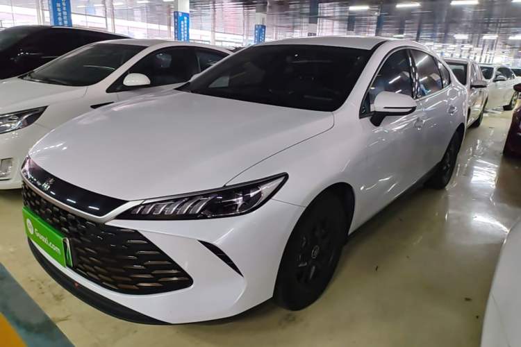 BYD Qin PLUS 2025 — фото 1