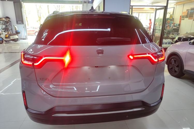 NIO ES6 2020 — 5