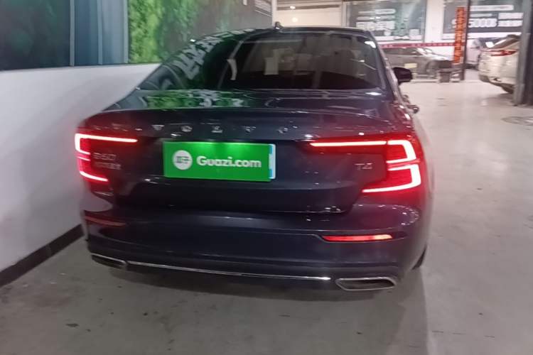 Volvo S60 2020 — 5