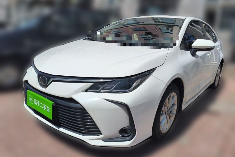 Toyota Corolla 2021 — фото 1