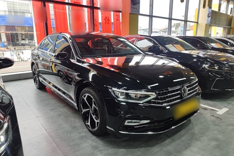 Volkswagen Magotan 2025 — 3