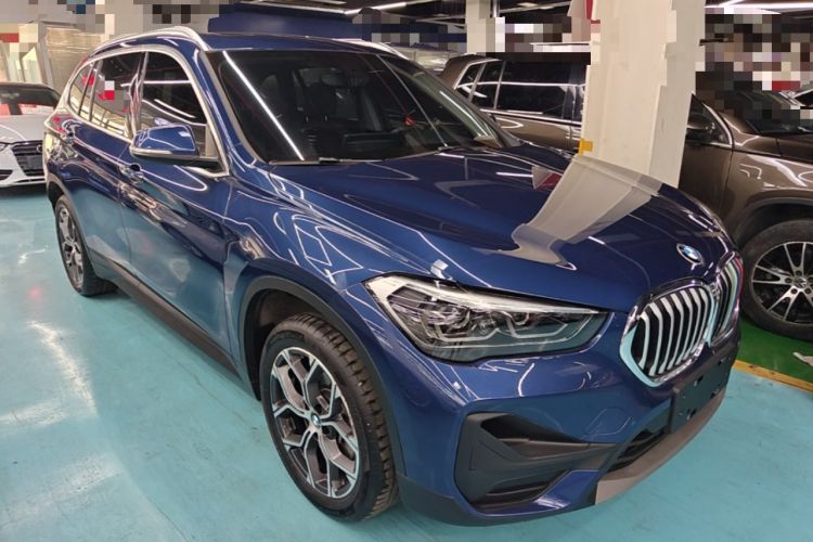 BMW X1 2021 — фото 3