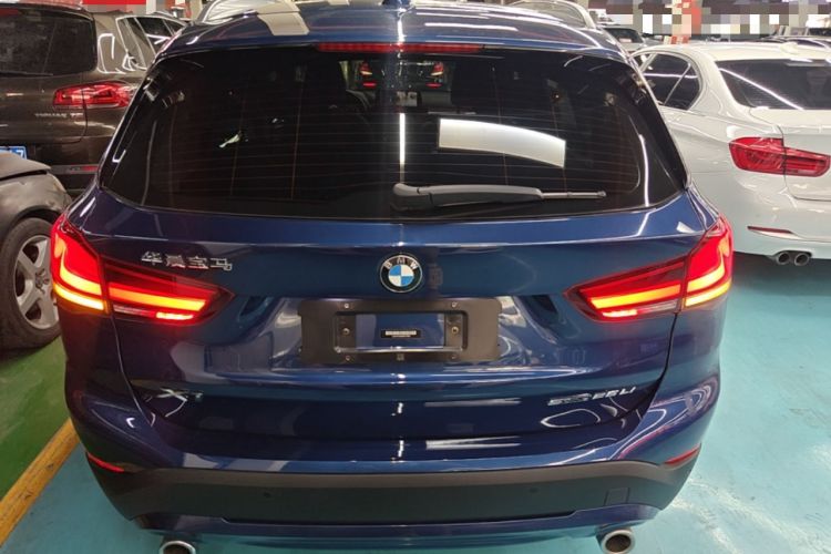 BMW X1 2021 — фото 5
