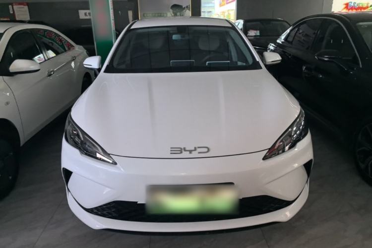 BYD Seal 05 DM-i 2025 — фото 2