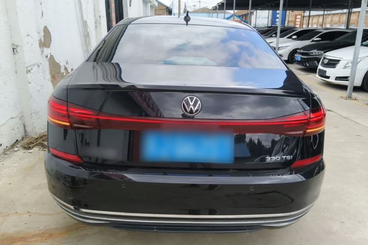 Volkswagen Passat 2023 — 5