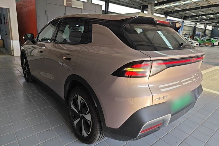 ChangAn NEVO Q05 2026 — 4