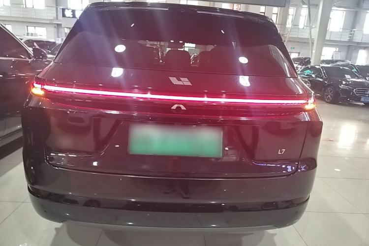 Li Auto L7 2024 — 5