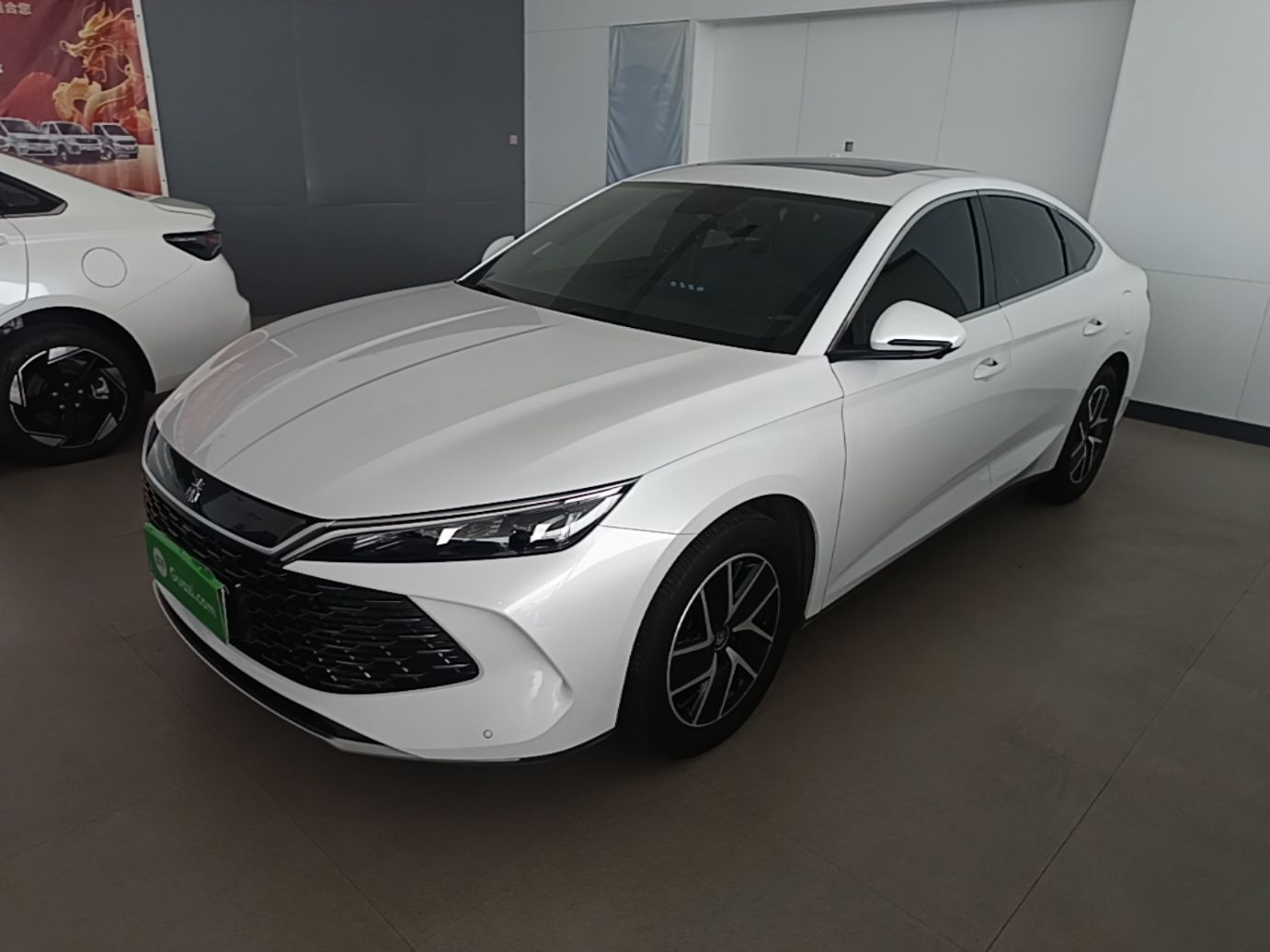 BYD Qin L 2024 — фото 1