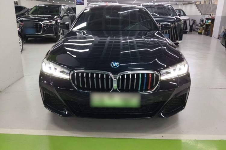 BMW 535Le 2022 — 2