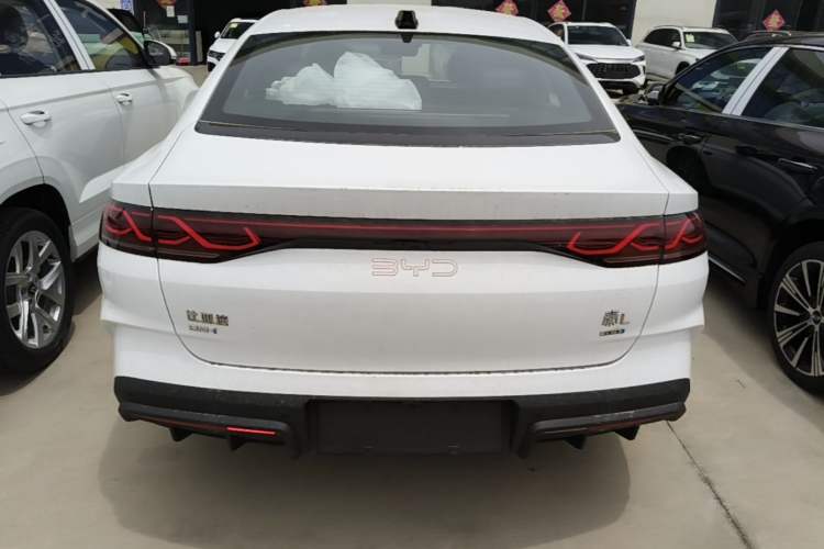 BYD Qin L 2026 — 5
