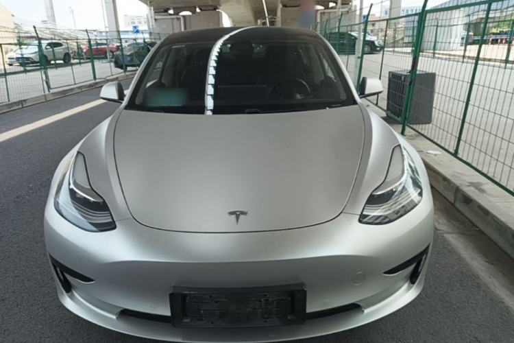 Tesla Model 3 2021 — 2