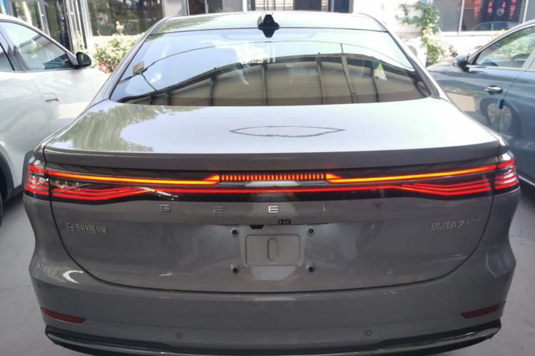 Geely Galaxy A7 2025 — 5