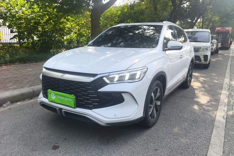 BYD Song Pro 2023 — фото 1
