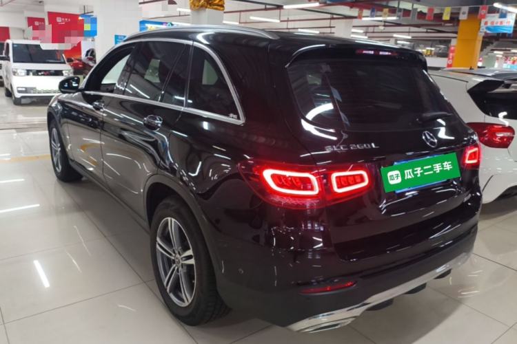 Mercedes-Benz GLC 260 L 2021 — фото 4