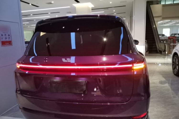 Li Auto L9 2025 — 5