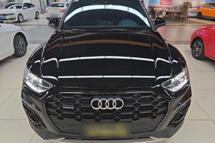 Audi Q5 2024 — 2