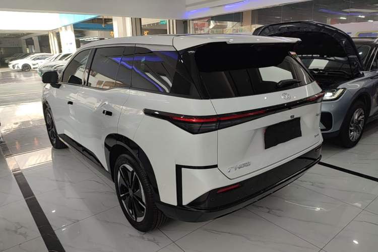 Toyota bZ3X 2025 — 4