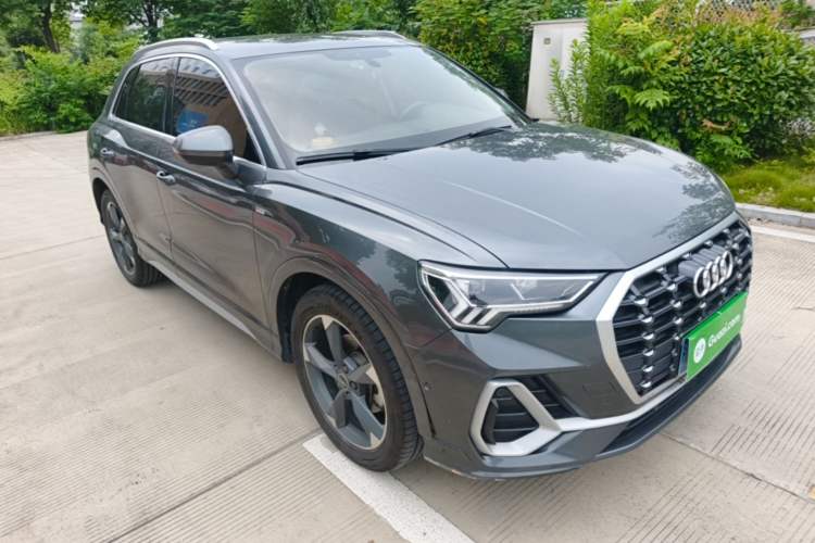 Audi Q3 2022 — 3
