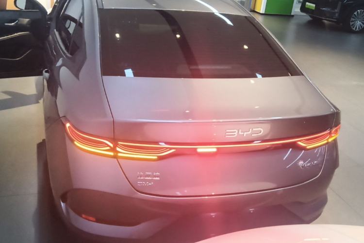 BYD Qin PLUS 2025 — 5