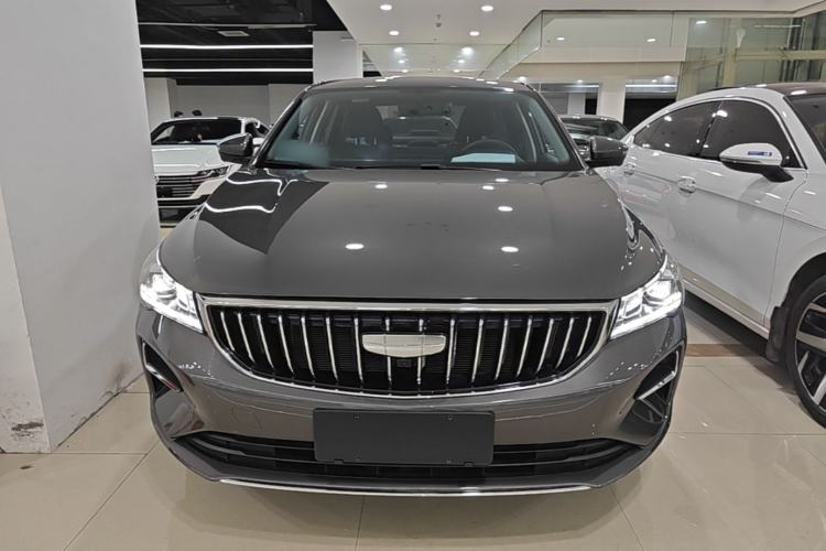 Geely Emgrand 2025 — 2