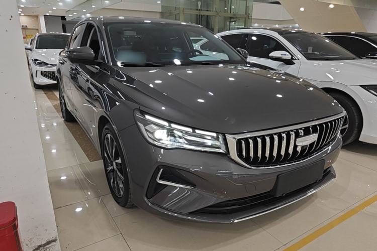 Geely Emgrand 2025 — 3