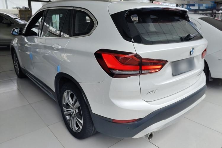 BMW X1 2020 — фото 4