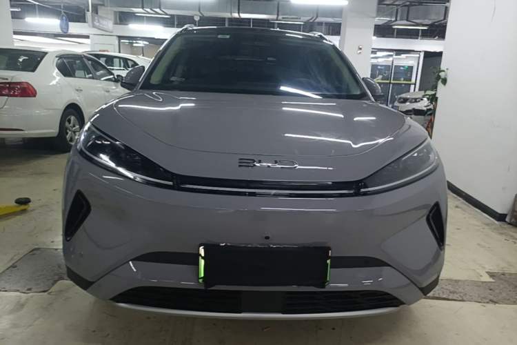 BYD Sealion 05 EV 2025 — 2