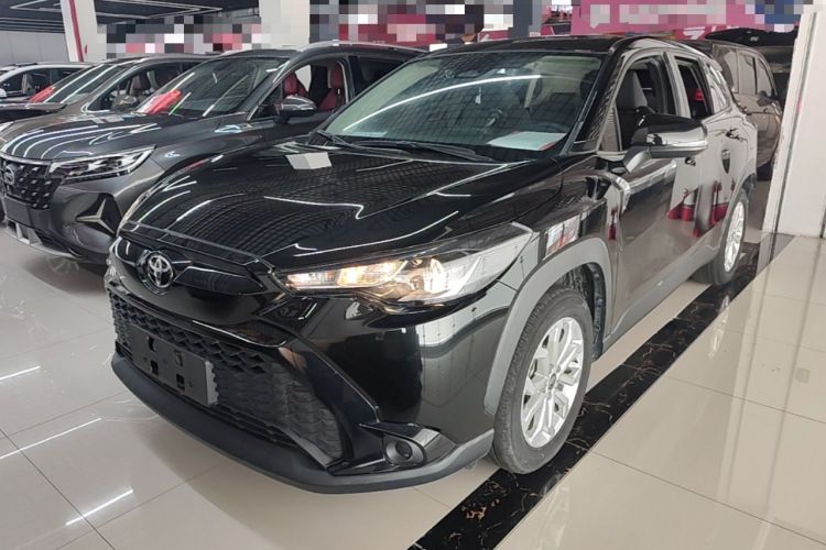 Toyota Corolla Cross 2023 — фото 1
