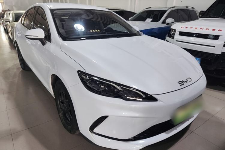 BYD Seal 05 DM-i 2025 — фото 3