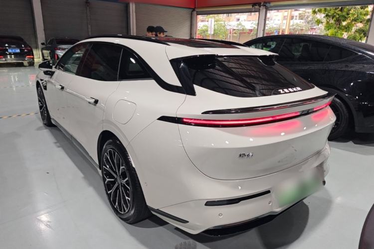 Zeekr 007GT 2025 — 4